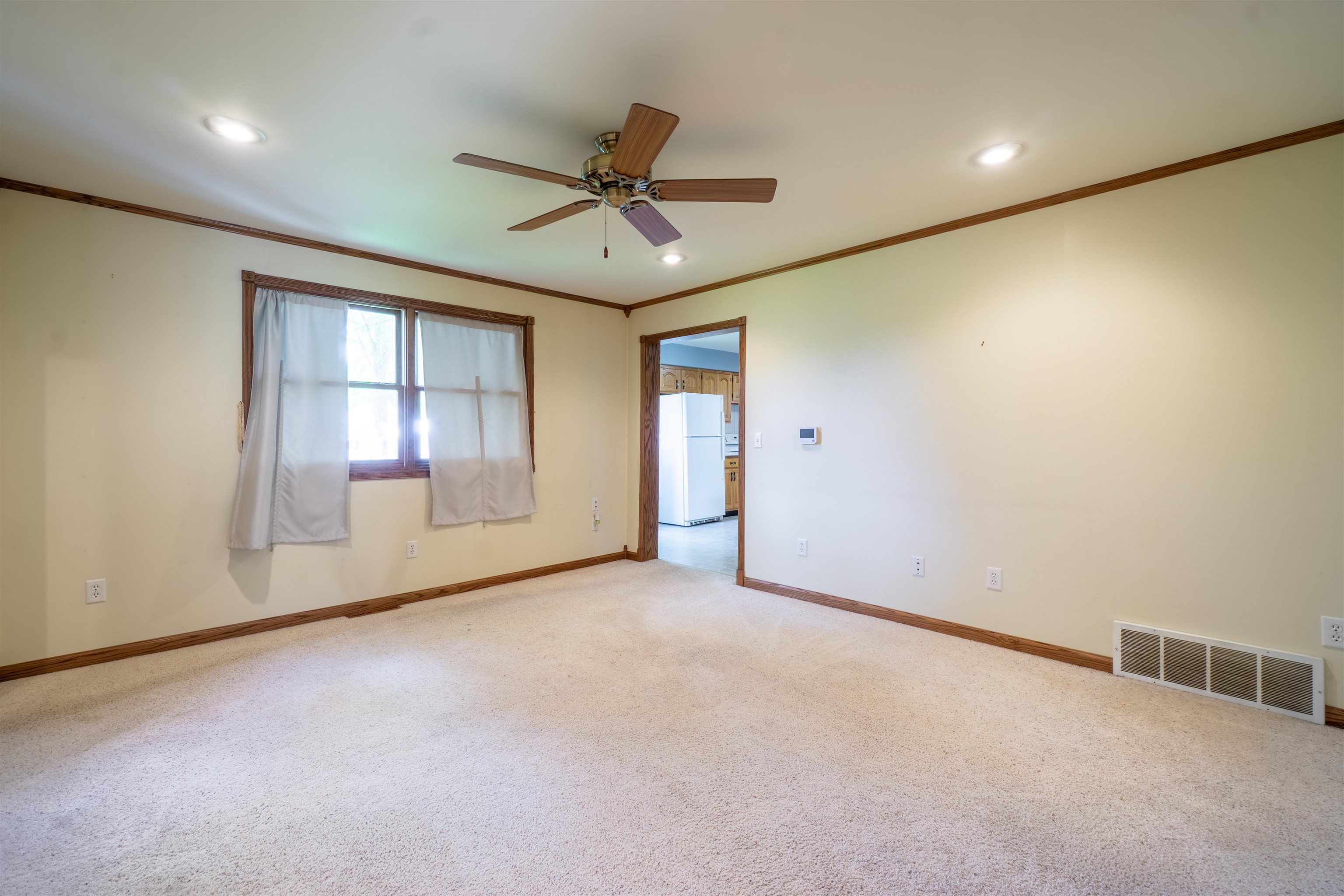 504 North Genesee Street Merrill, WI 54452 - Photo 5 of 26