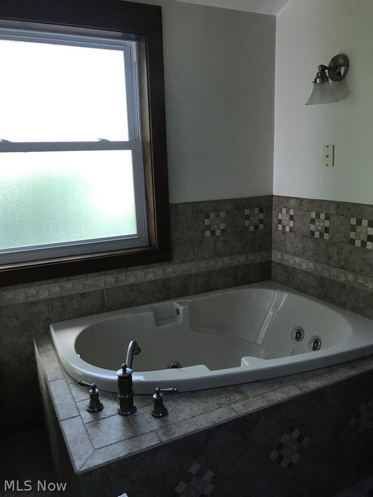 4830 Dibble Road Ashtabula, OH 44004 - Photo 15 of 27