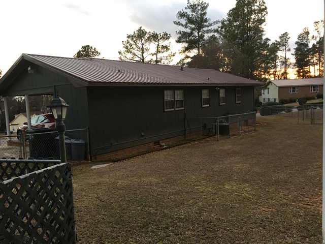 3512 Warpath Road Macon, GA 31217 - Photo 12 of 21 a backyard of a house