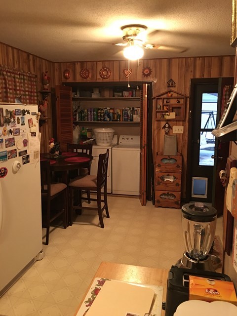 3512 Warpath Road Macon, GA 31217 - Photo 4 of 21 a view of a storage & utility room