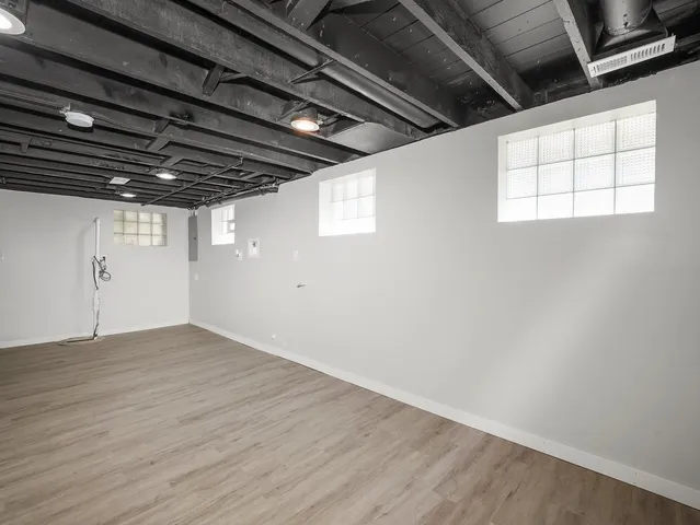 $2,900 | 811 South 7th Avenue, Maywood, IL 60153