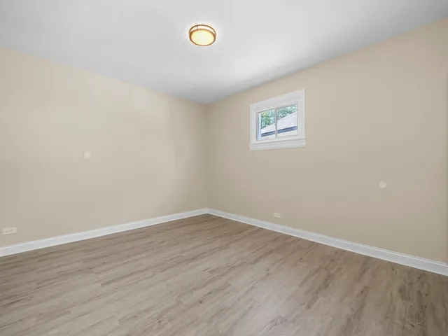 $2,900 | 811 South 7th Avenue, Maywood, IL 60153