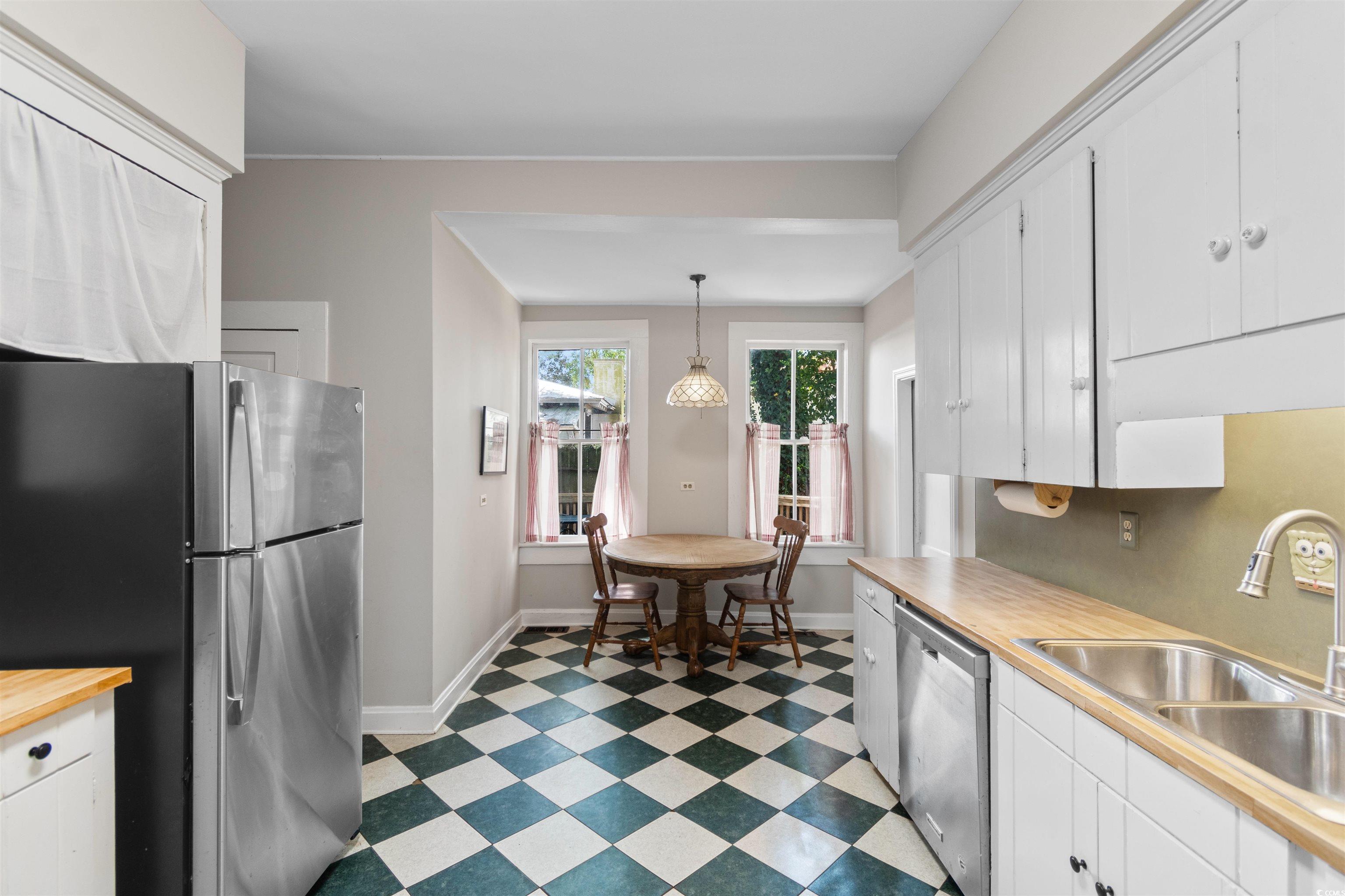 811 Prince Street Georgetown, SC 29440 - Photo 15 of 40