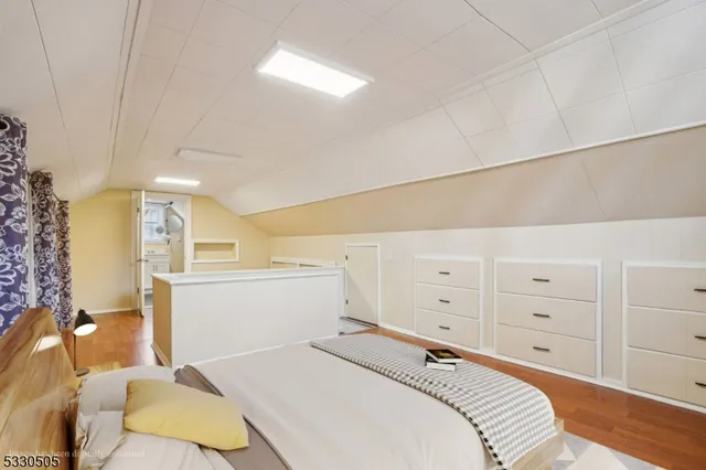 $4,400 | 116 Fairview Avenue, West Orange, NJ 07052