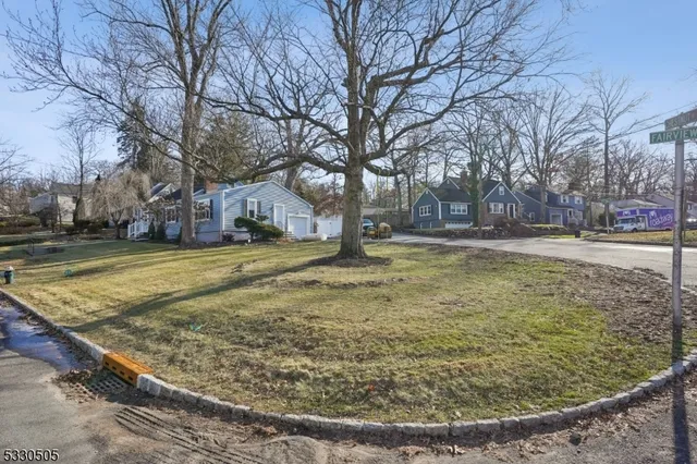 $4,400 | 116 Fairview Avenue, West Orange, NJ 07052