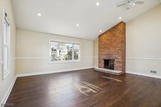 $4,400 | 116 Fairview Avenue, West Orange, NJ 07052