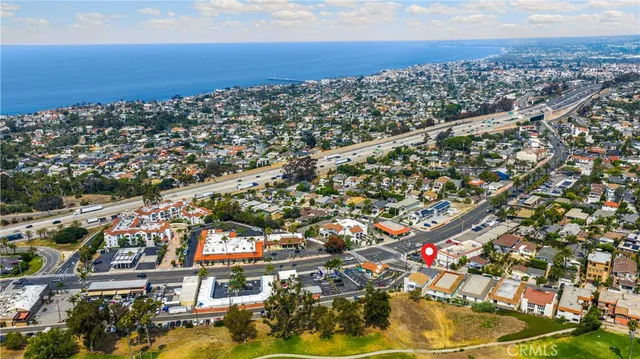 $3,200,000 | 102 East Avenida San Gabriel, San Clemente, CA 92672