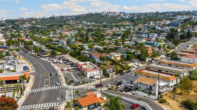 $3,200,000 | 102 East Avenida San Gabriel, San Clemente, CA 92672