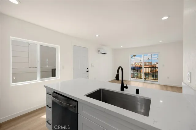 $3,200,000 | 102 East Avenida San Gabriel, San Clemente, CA 92672