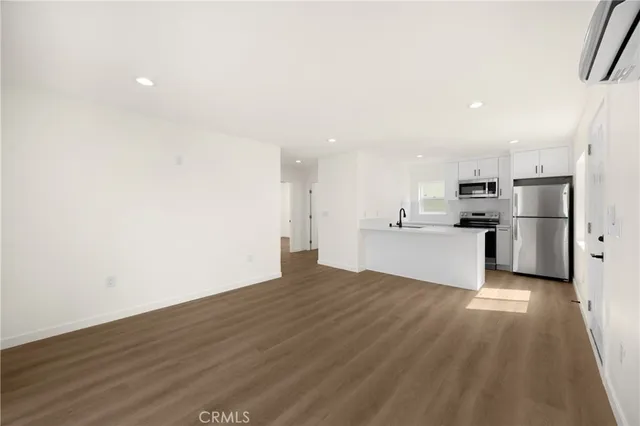 $3,200,000 | 102 East Avenida San Gabriel, San Clemente, CA 92672