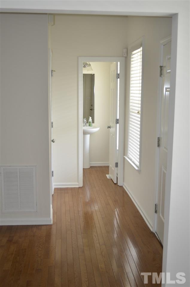 4801 Landover Ridge Drive Raleigh, NC 27616 - Photo 4 of 9