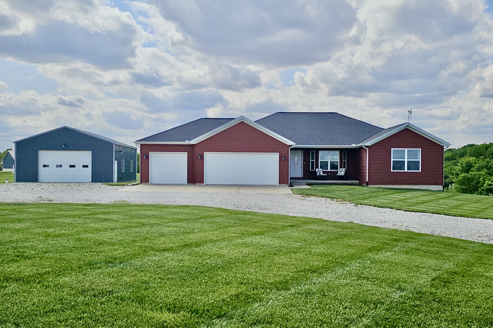 10901 Lake Road Dewitt, IL 61735 - Photo 1 of 30 a front view of a house with a yard
