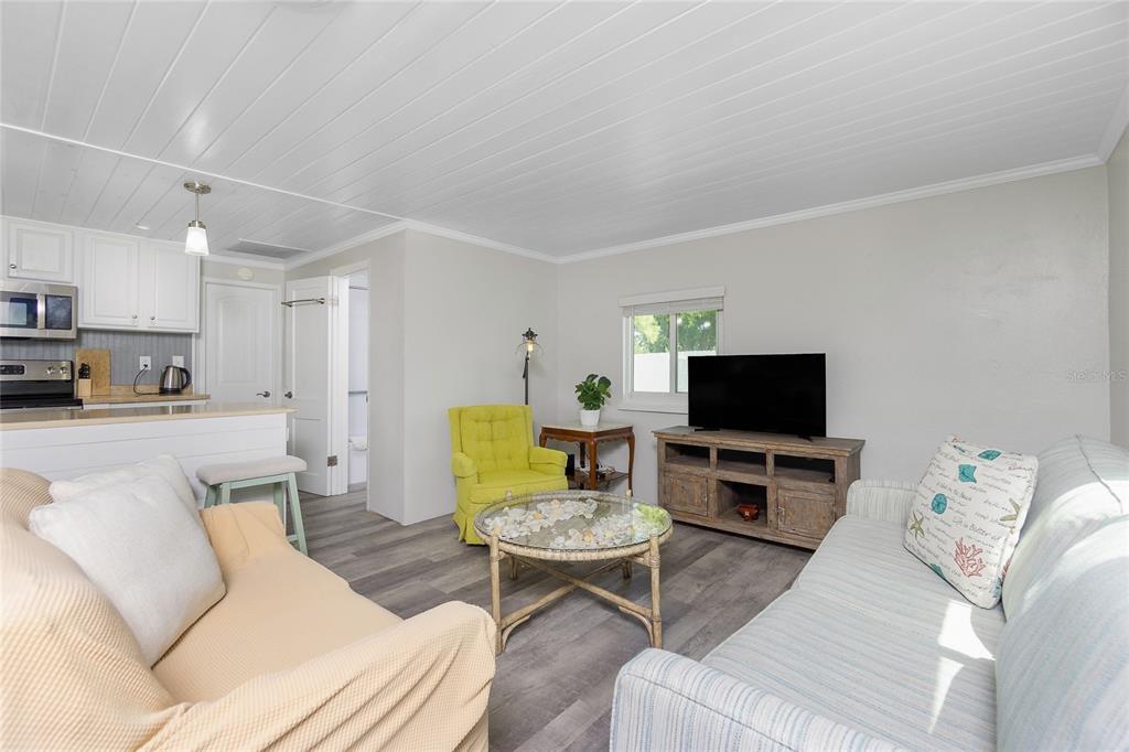 495 South McCall Road Englewood, FL 34223 - Photo 11 of 38