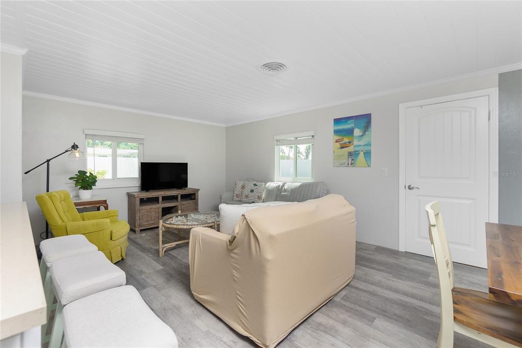 495 South McCall Road Englewood, FL 34223 - Photo 12 of 38