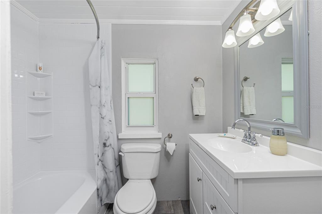 495 South McCall Road Englewood, FL 34223 - Photo 23 of 38