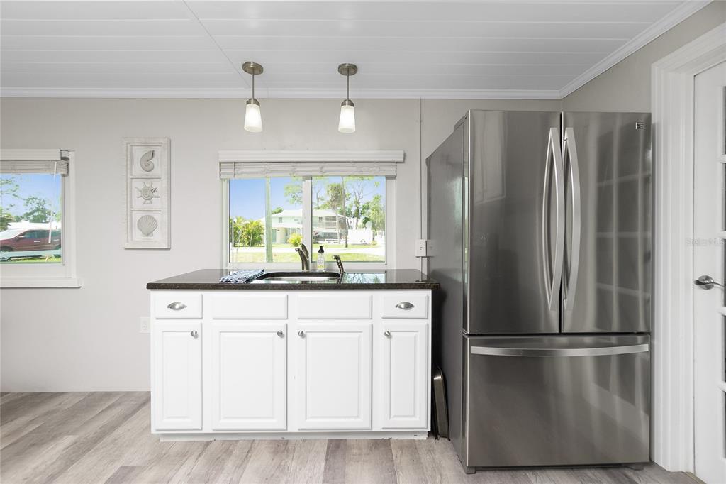 495 South McCall Road Englewood, FL 34223 - Photo 9 of 38