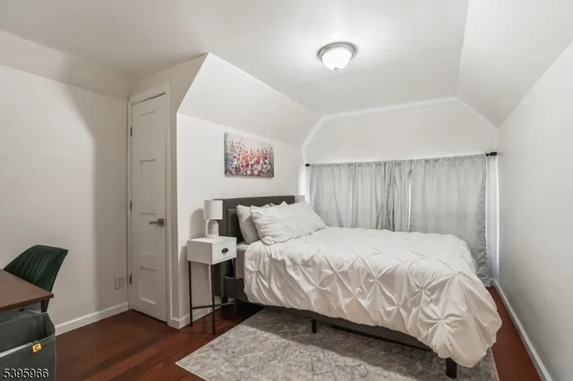 $849,999 | 22 Berkeley Heights Park, Bloomfield, NJ 07003