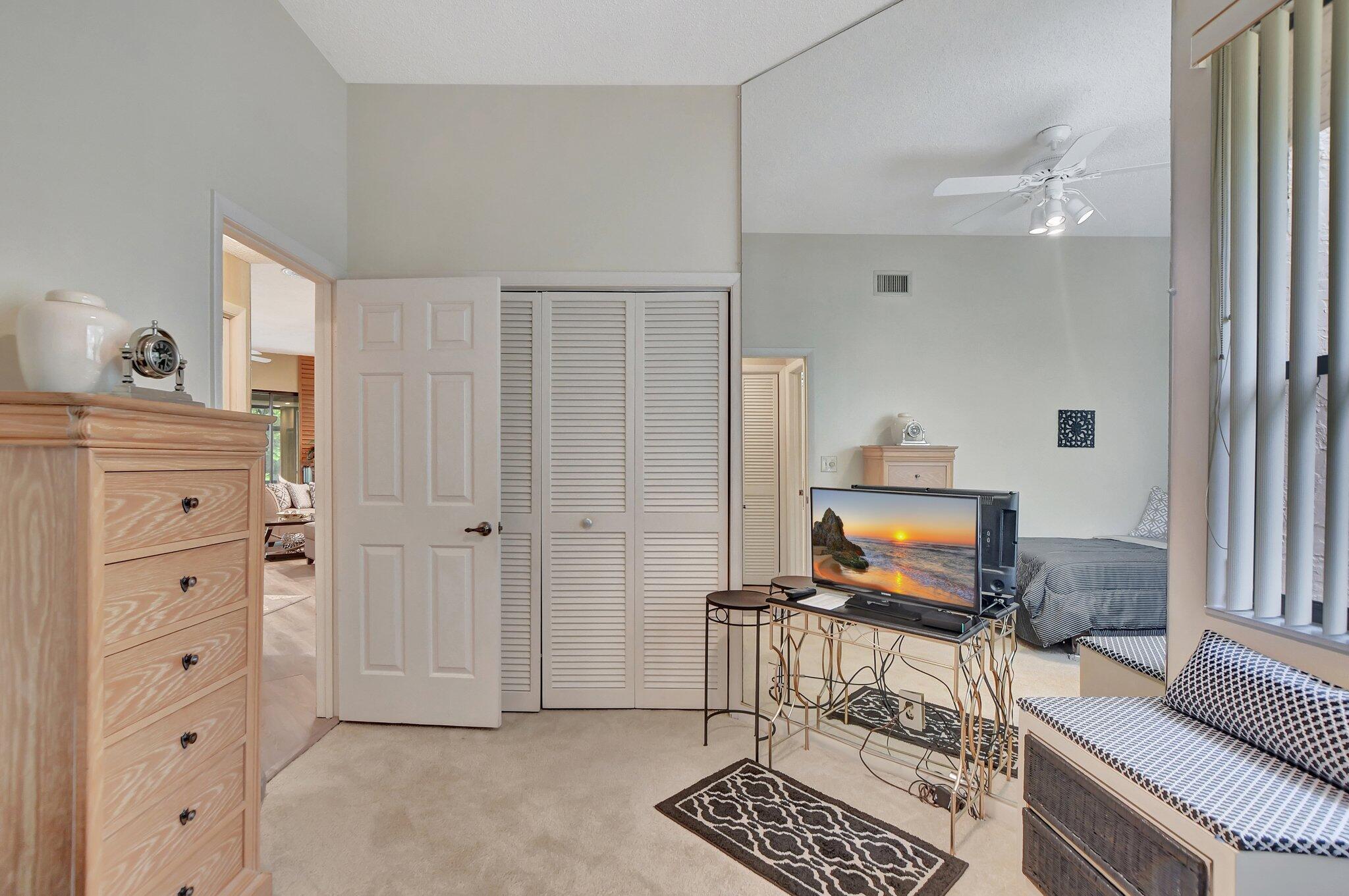 7495 La Paz Boulevard, Unit 102 Boca Raton, FL 33433 - Photo 22 of 36 2nd bedroom