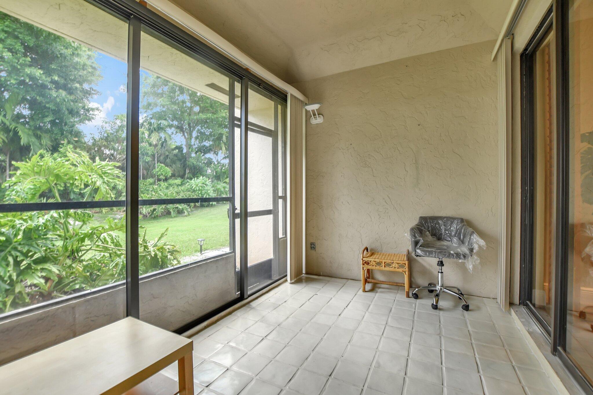 7495 La Paz Boulevard, Unit 102 Boca Raton, FL 33433 - Photo 26 of 36 Patio