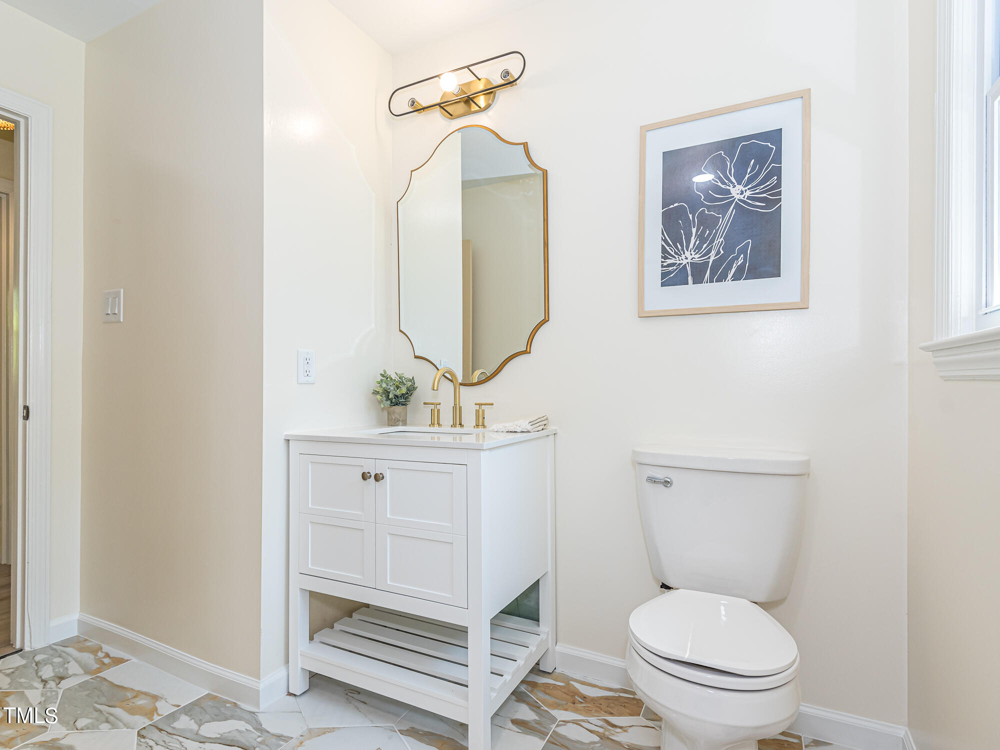 2619 Crestline Avenue Raleigh, NC 27603 - Photo 14 of 31 InTrust_Realty_Lee_2619_Crestline-4785