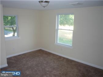 157 Pinyard Road Monroeville, NJ 08343 - Photo 8 of 12 Bedroom - Main