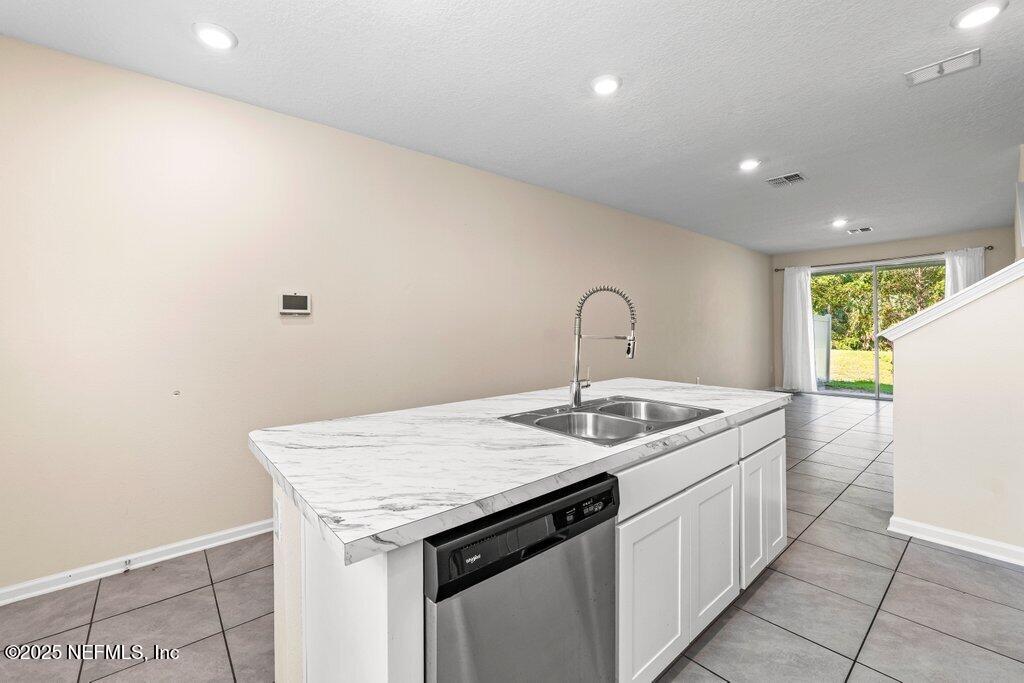 882 Rotary Road Jacksonville, FL 32211 - Photo 6 of 24 Kitchen