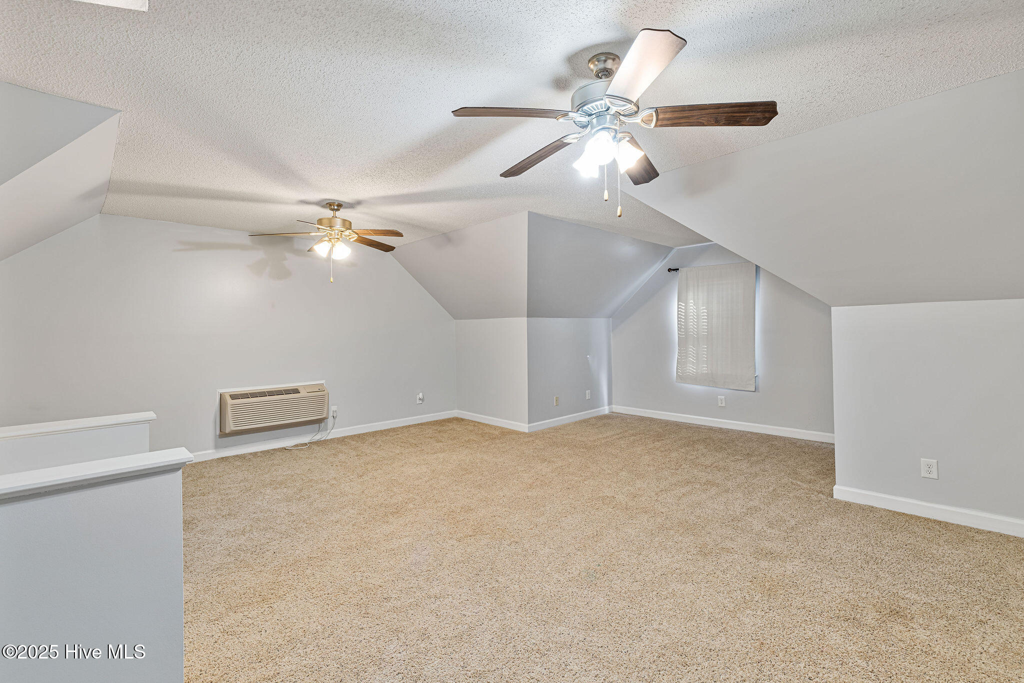 113 Brookside Way Pikeville, NC 27863 - Photo 4 of 21 5t5a1953