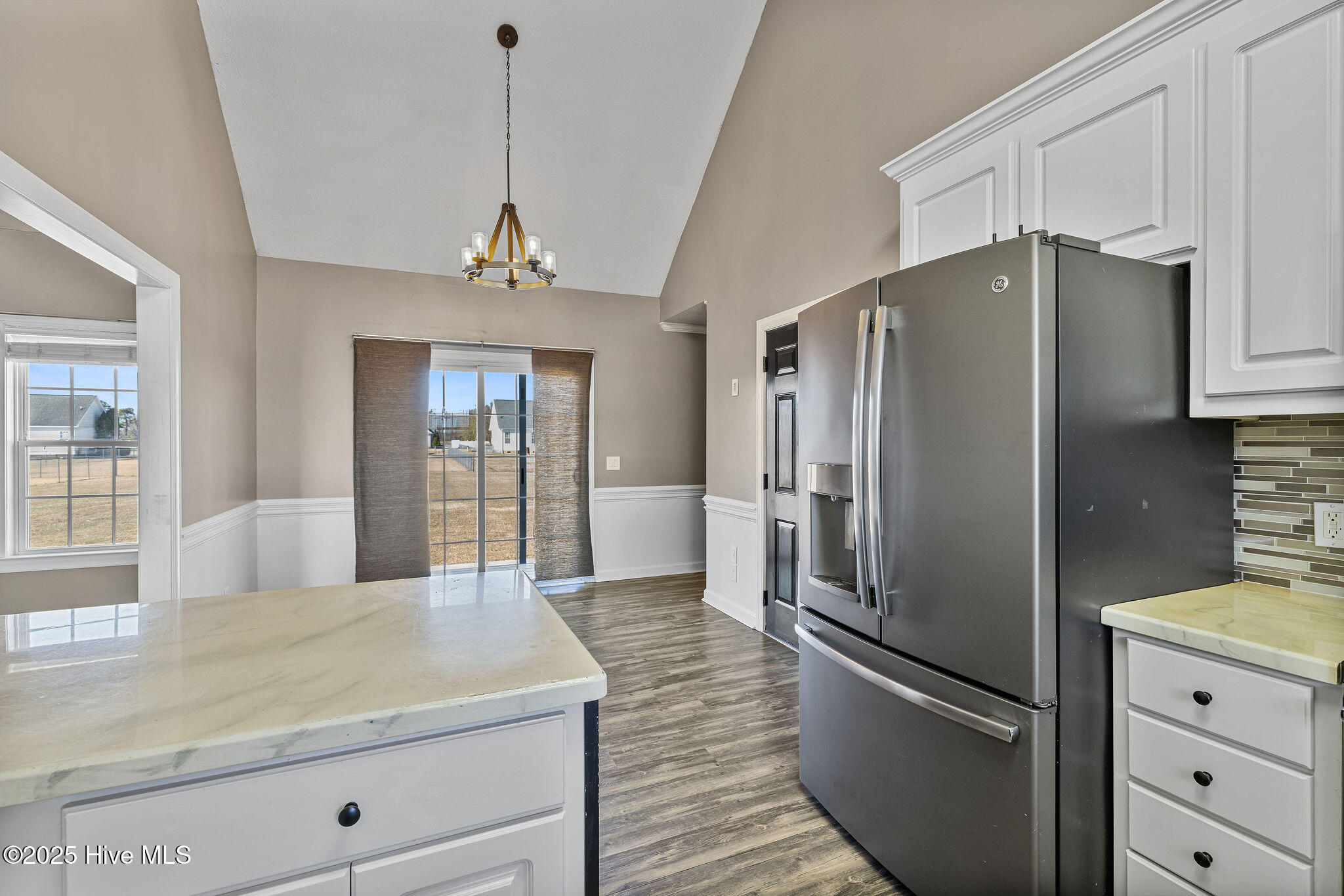 113 Brookside Way Pikeville, NC 27863 - Photo 9 of 21 5t5a1984