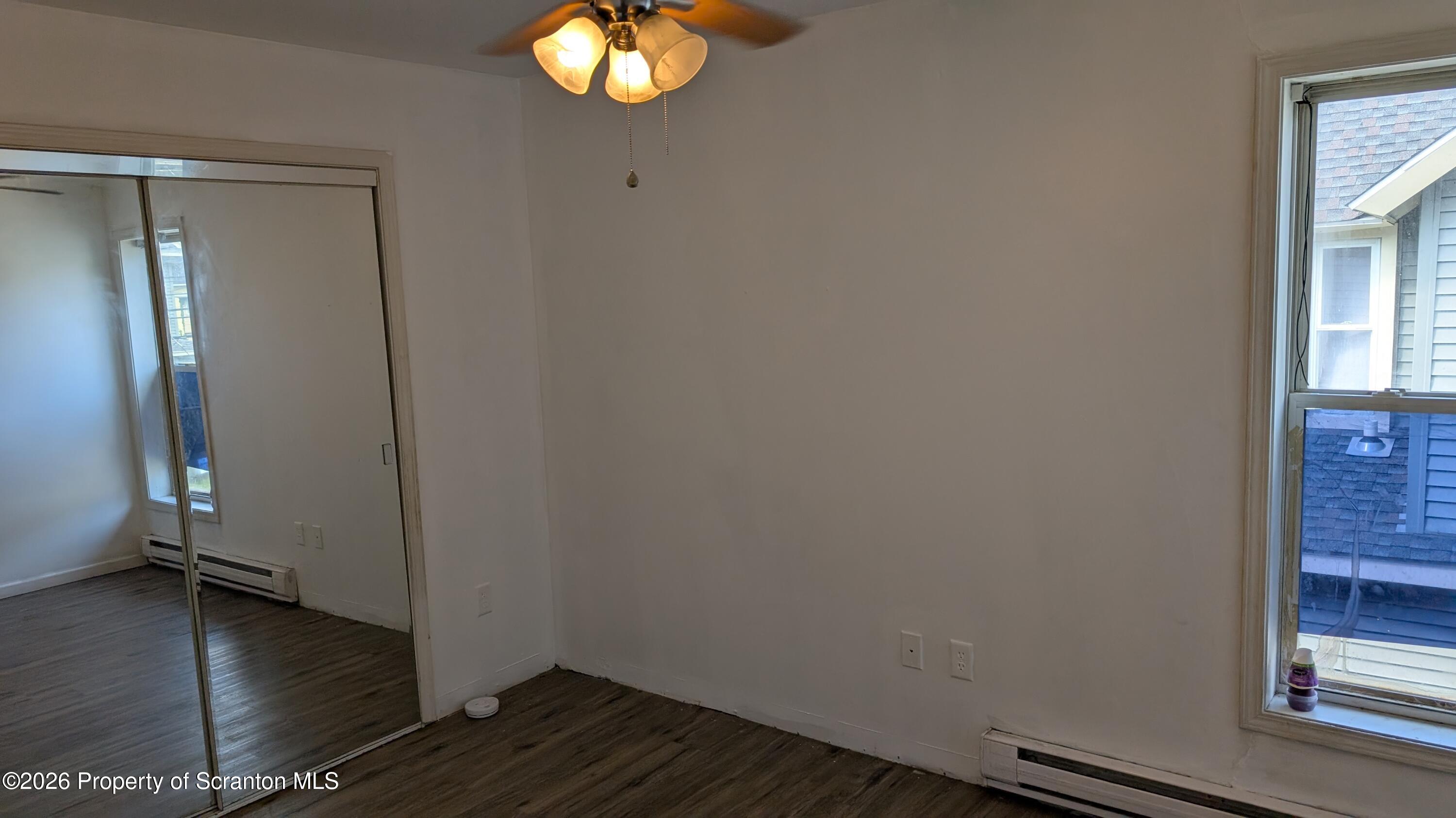 114 Prospect Avenue, Unit 2 Scranton, PA 18505 - Photo 5 of 10 Primary Bedroom
