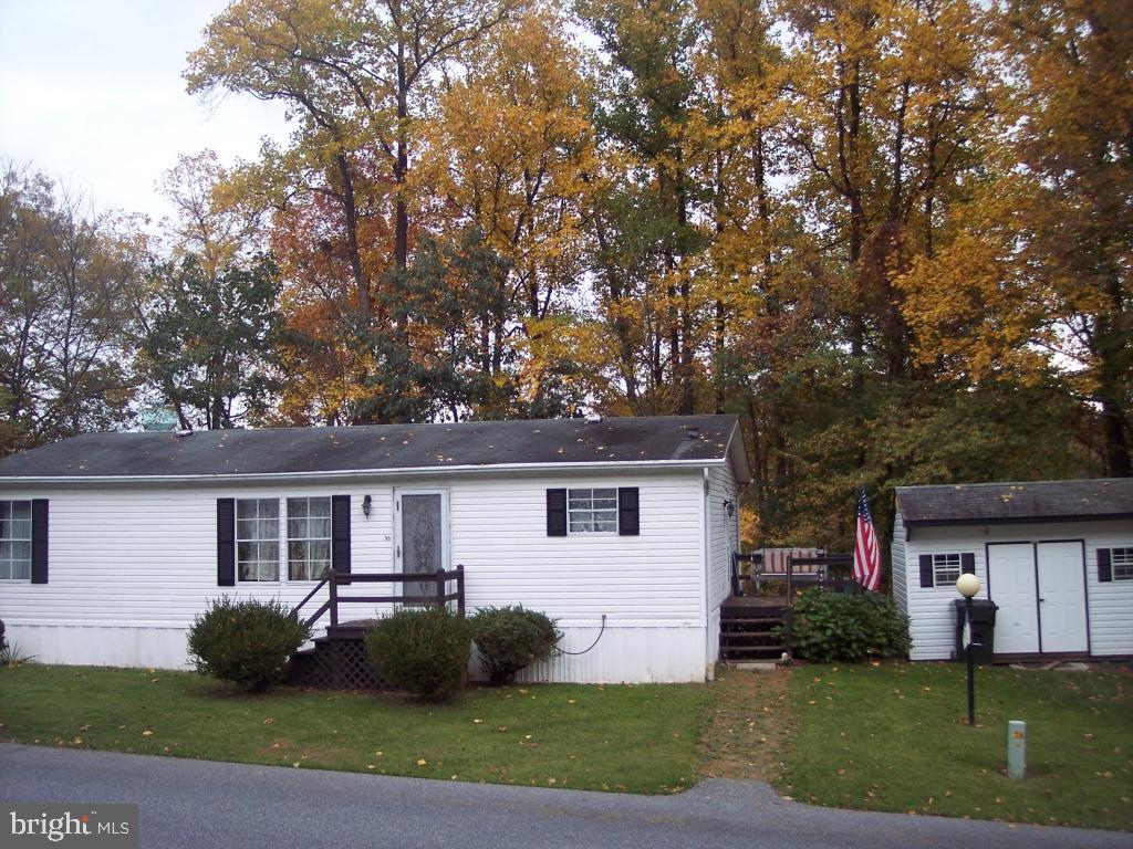 195 Sun Valley Road Elizabethtown, PA 17022 - Photo 3 of 15 Gallery Image 3