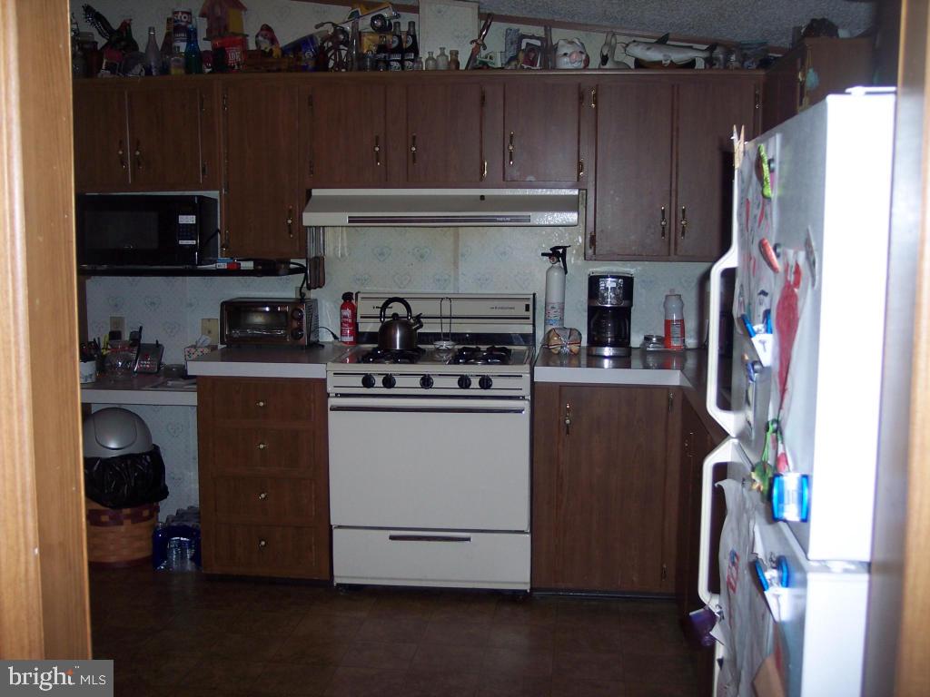 195 Sun Valley Road Elizabethtown, PA 17022 - Photo 9 of 15 Gallery Image 9