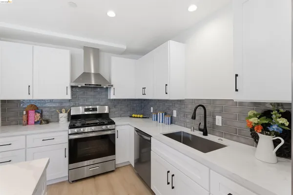 $1,099,000 | 712 Masonic Avenue, Albany, CA 94706