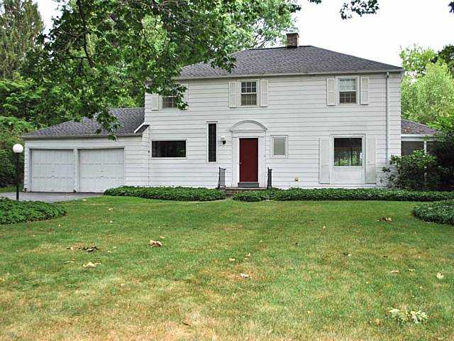 124 Sylvania Road Pittsford, NY 14618 - Photo 1 of 1 Exterior Front