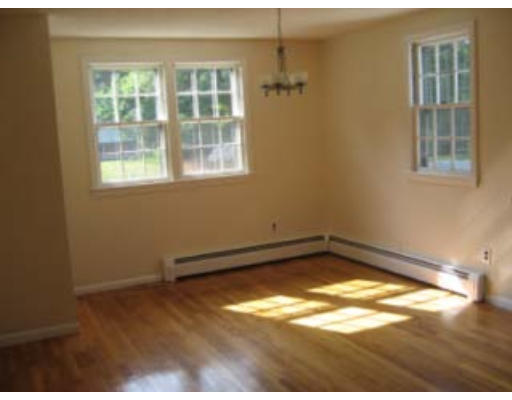 58 Donald Road Burlington, MA 01803 - Photo 4 of 14 Gallery Image 4