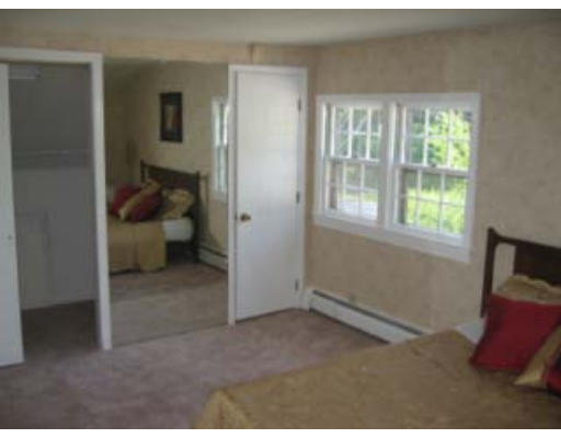 58 Donald Road Burlington, MA 01803 - Photo 8 of 14 Gallery Image 8
