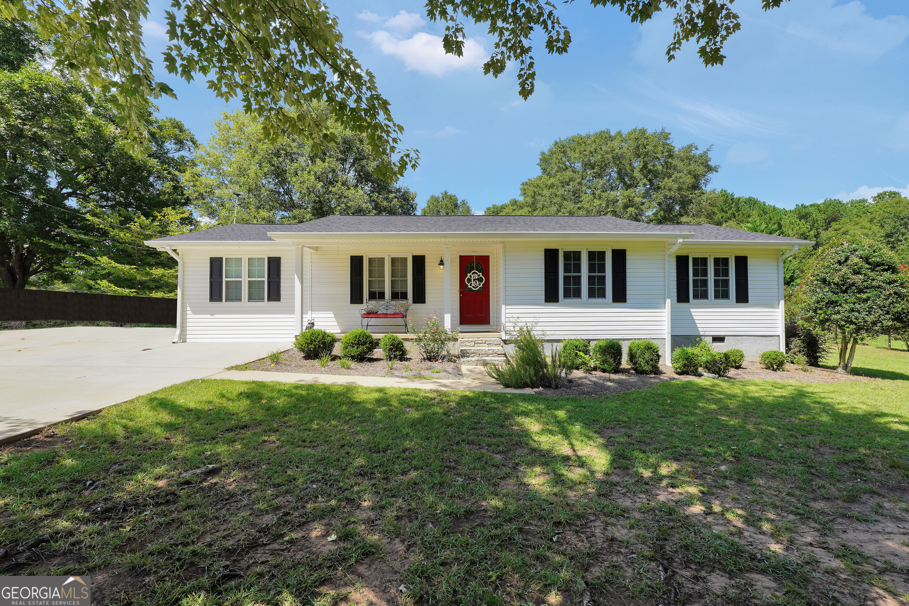 286 Old Griffin Road Jackson, GA 30233 - Photo 1 of 1