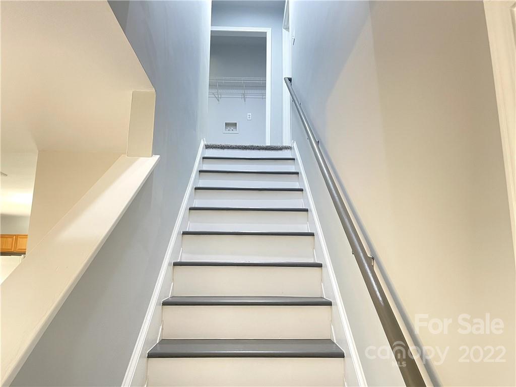 5601 Southampton Road Charlotte, NC 28217 - Photo 8 of 10 Gallery Image 8