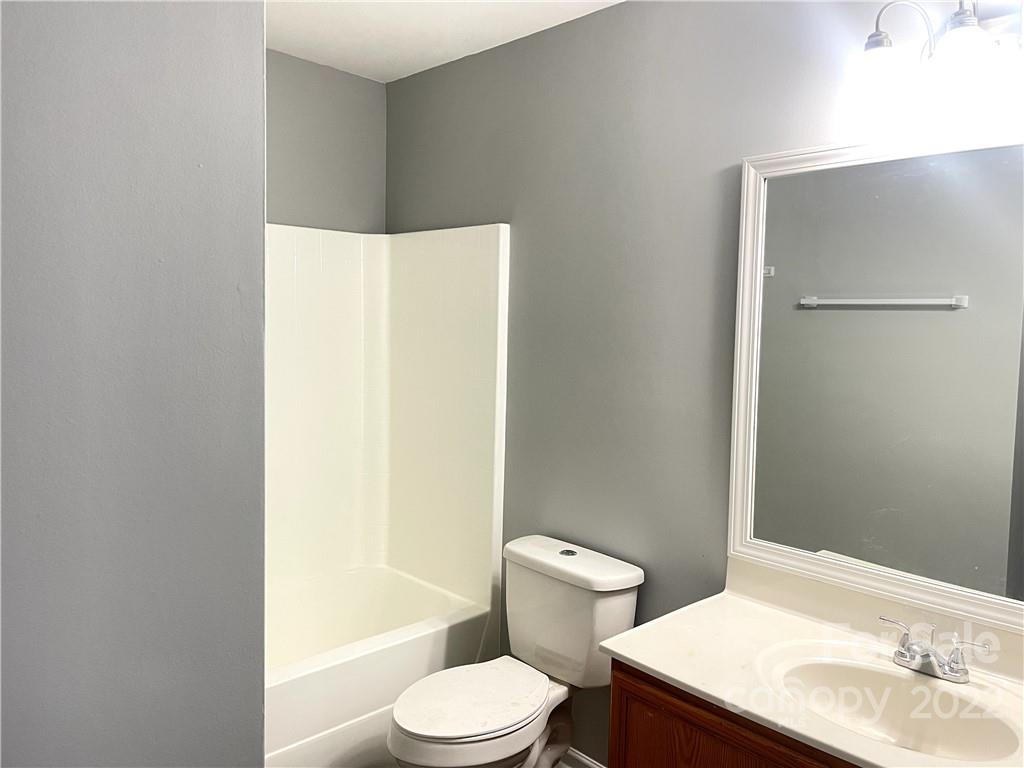 5601 Southampton Road Charlotte, NC 28217 - Photo 10 of 10 Gallery Image 10