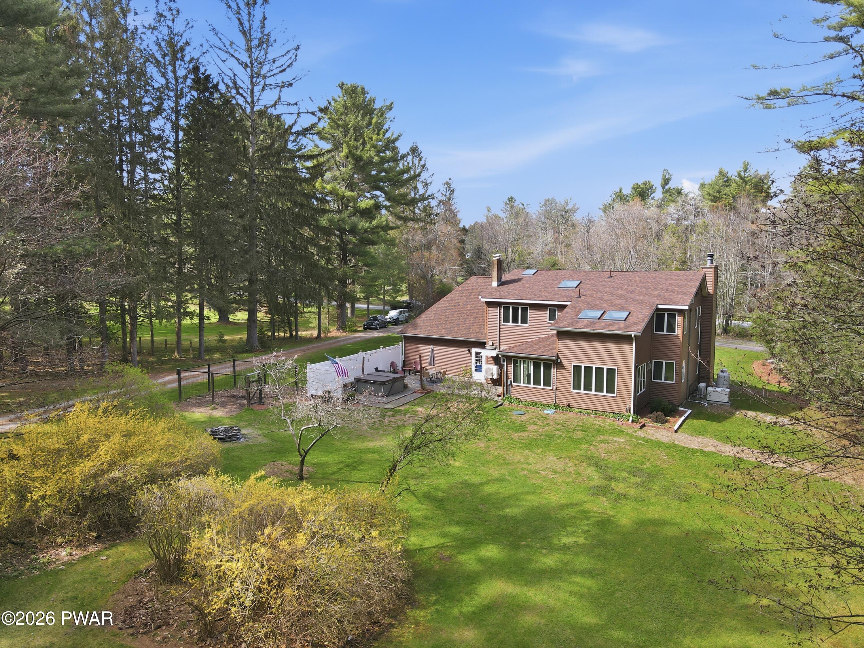 102 Egypt Road Hawley, PA 18428 - Photo 4 of 107