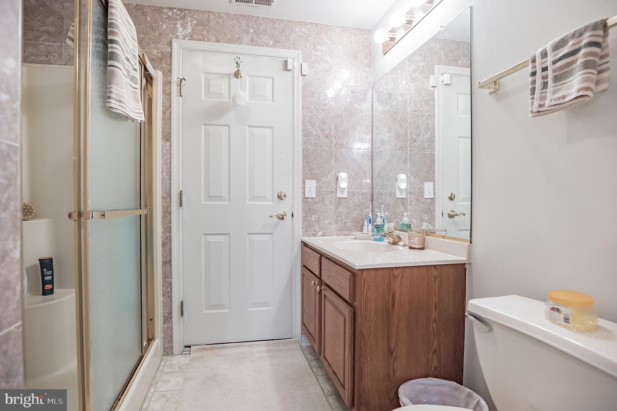 15 Spring Lane Beverly, NJ 08010 - Photo 11 of 30 Gallery Image 11