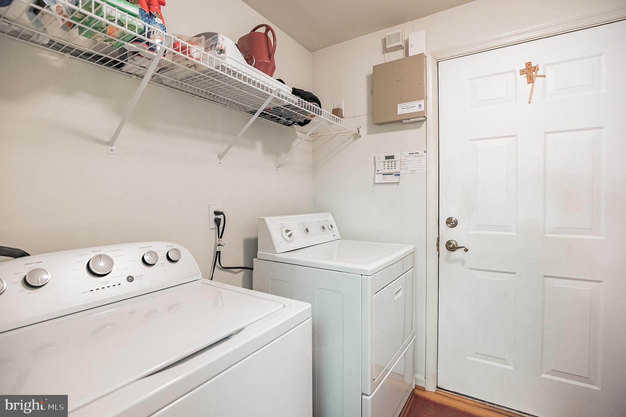15 Spring Lane Beverly, NJ 08010 - Photo 4 of 30 Gallery Image 4