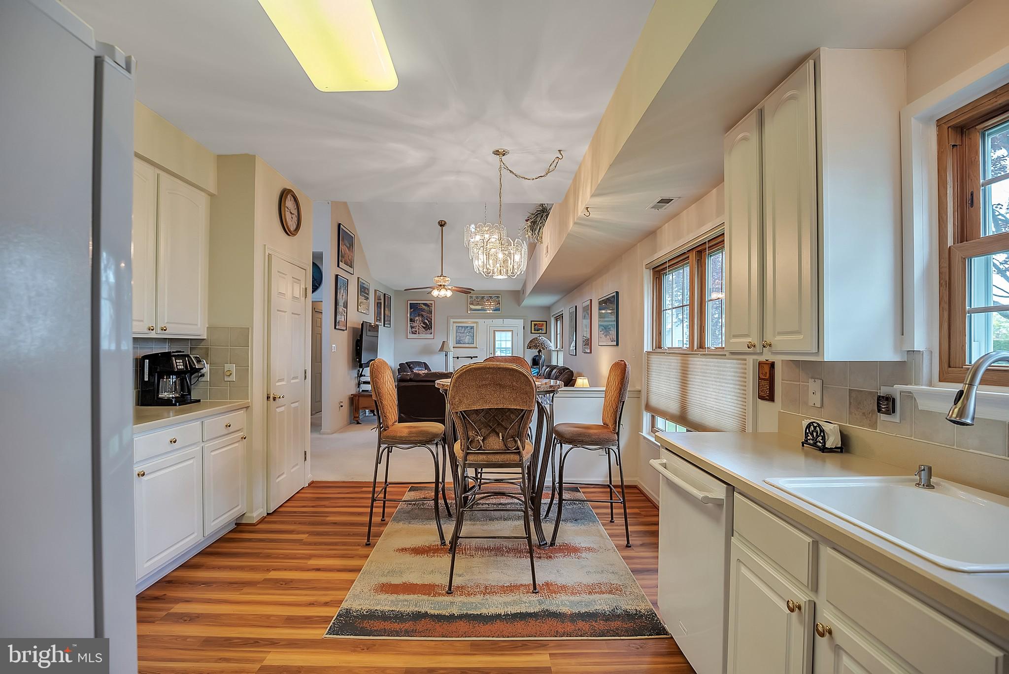 15 Spring Lane Beverly, NJ 08010 - Photo 5 of 30 Gallery Image 5