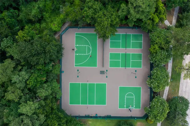 $415,000 | 27603 Molly Hills Court, Spring, TX 77386