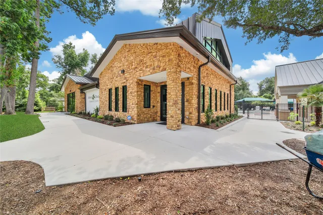 $415,000 | 27603 Molly Hills Court, Spring, TX 77386