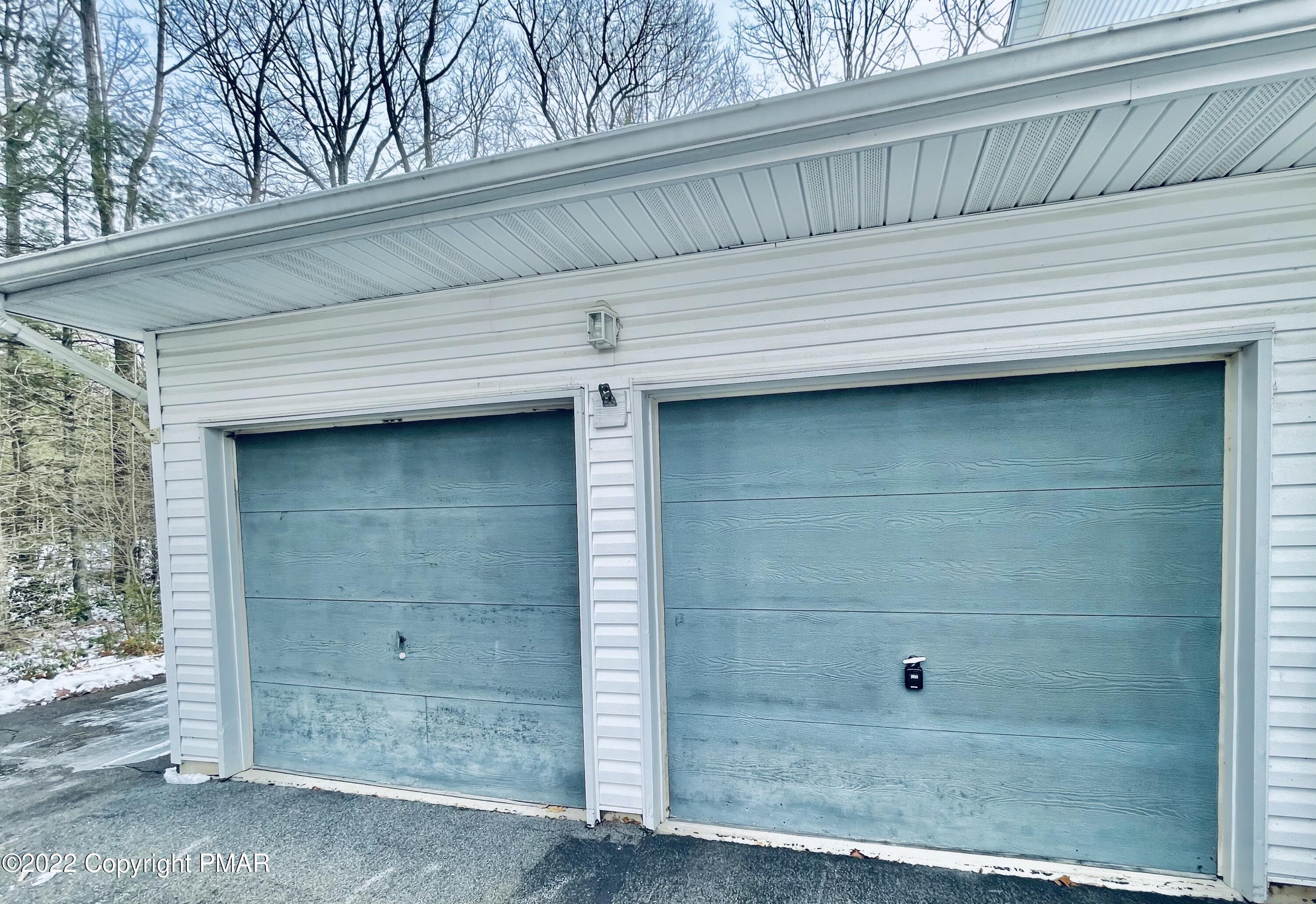 165 Comanche Pines Road Effort, PA 18330 - Photo 19 of 20 a view of wooden door