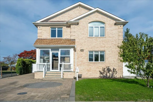 $2,600,000 | 19 8th Street, Hicksville, NY 11801