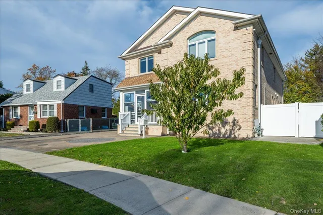 $2,600,000 | 19 8th Street, Hicksville, NY 11801