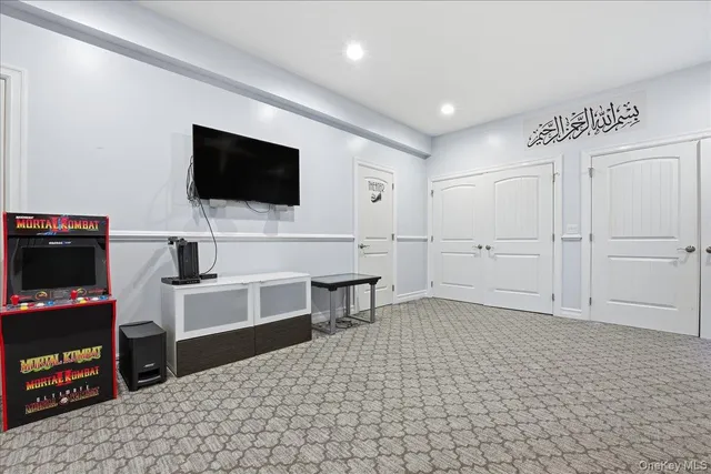 $2,600,000 | 19 8th Street, Hicksville, NY 11801