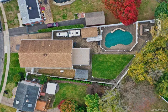 $2,600,000 | 19 8th Street, Hicksville, NY 11801