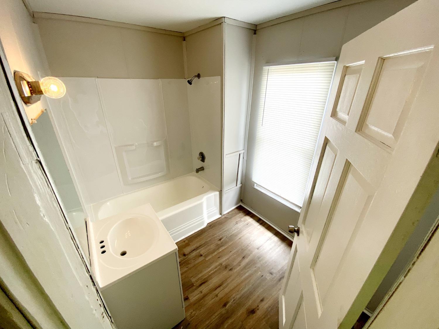 421 Yankee Road Middletown, OH 45044 - Photo 29 of 32 Gallery Image 29